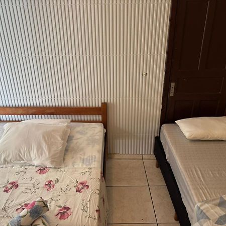 Recanto Pousada Ju&Ju Com Piscina Compartilhada Понтал-ду-Парана Экстерьер фото
