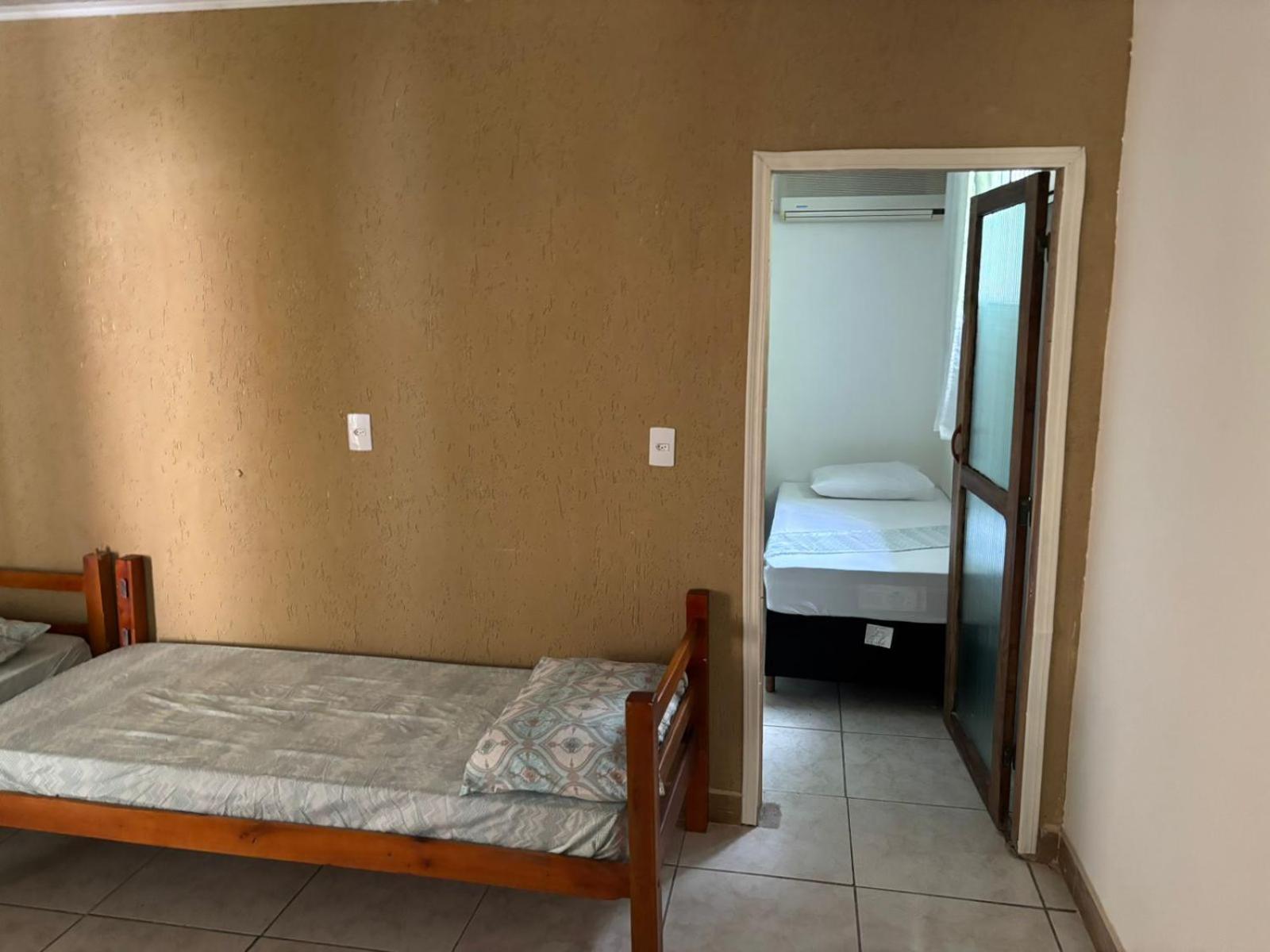 Recanto Pousada Ju&Ju Com Piscina Compartilhada Понтал-ду-Парана Экстерьер фото